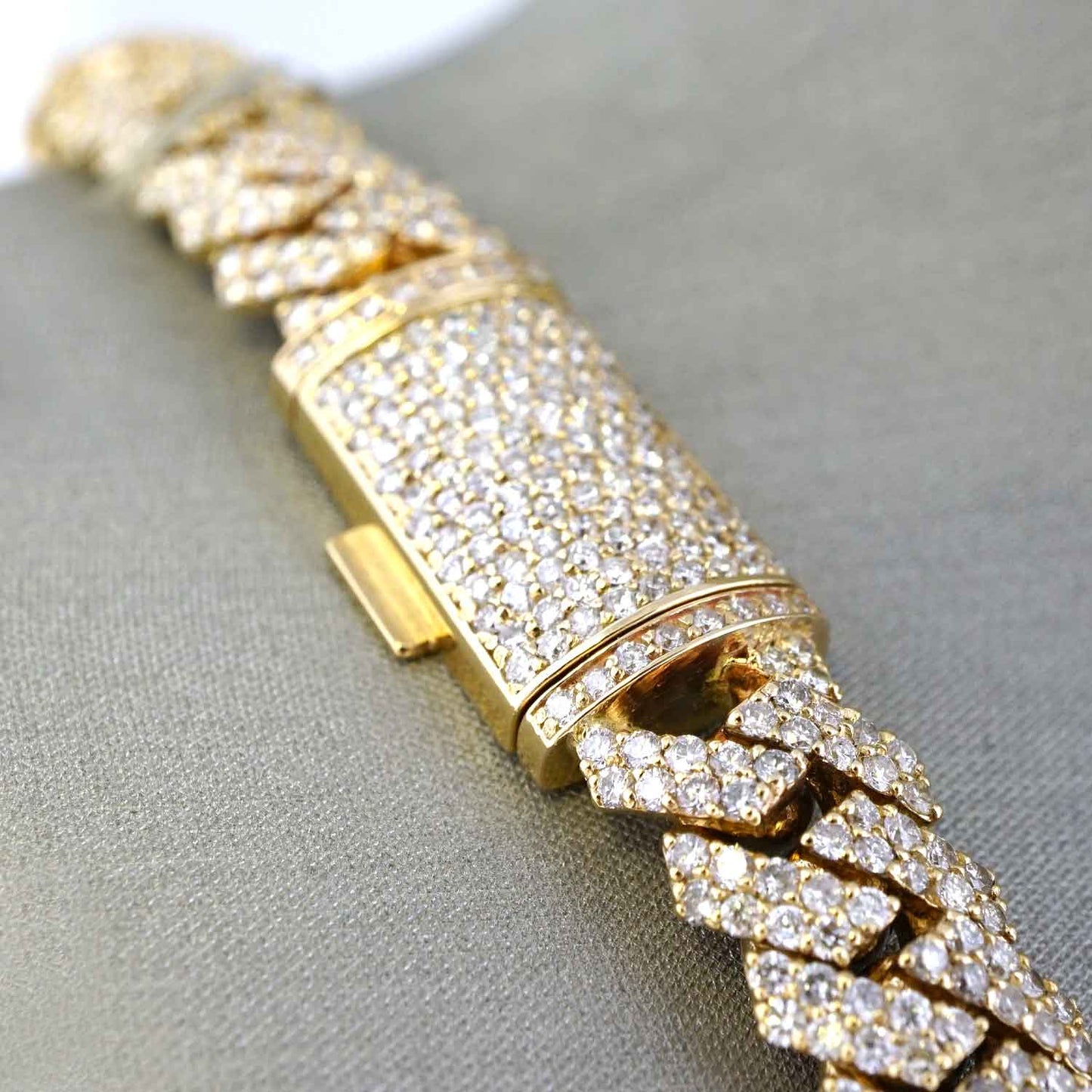 10k Yellow Gold Full Diamond Prong Setting Chain image 3