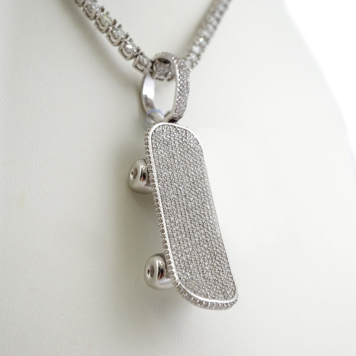 14k White Gold Diamond Tennis Skateboard (Pendant Only) image 2