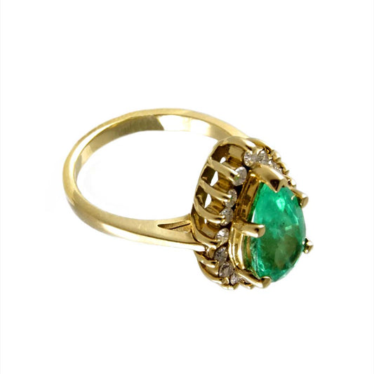 14k Yellow Gold Green Stone Ring image 1