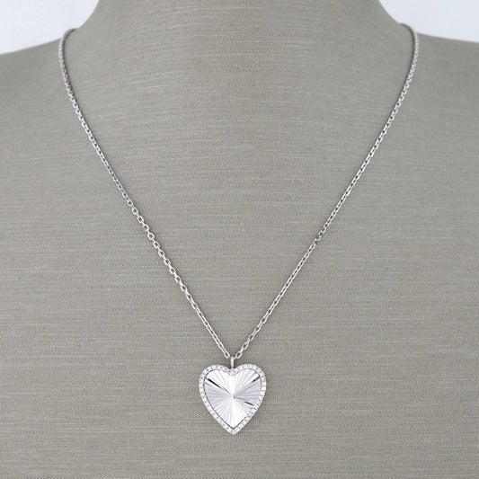 14k White Gold Diamond Heart Chain image 1