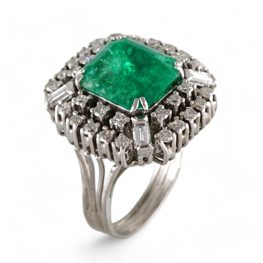14k White Gold Square Emerald Stone Ring image 0