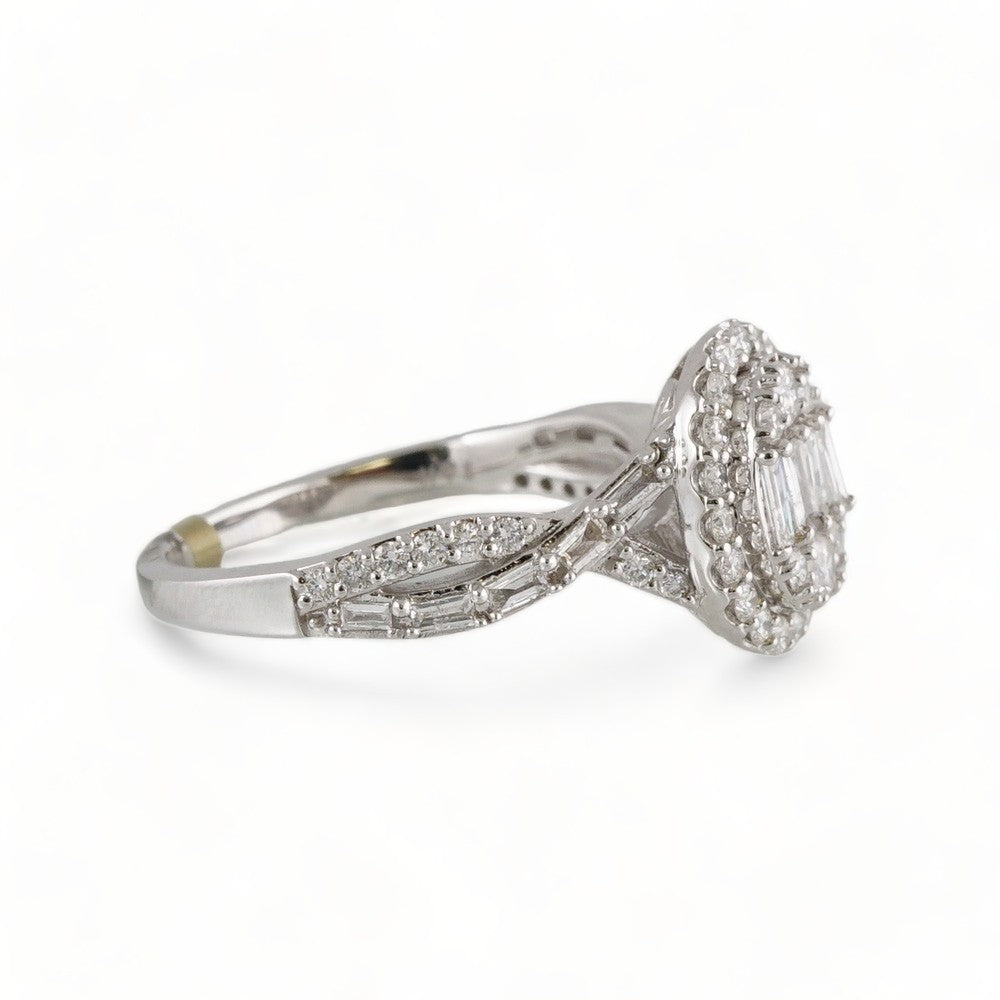 14k White Gold Diamond Round Ring image 2