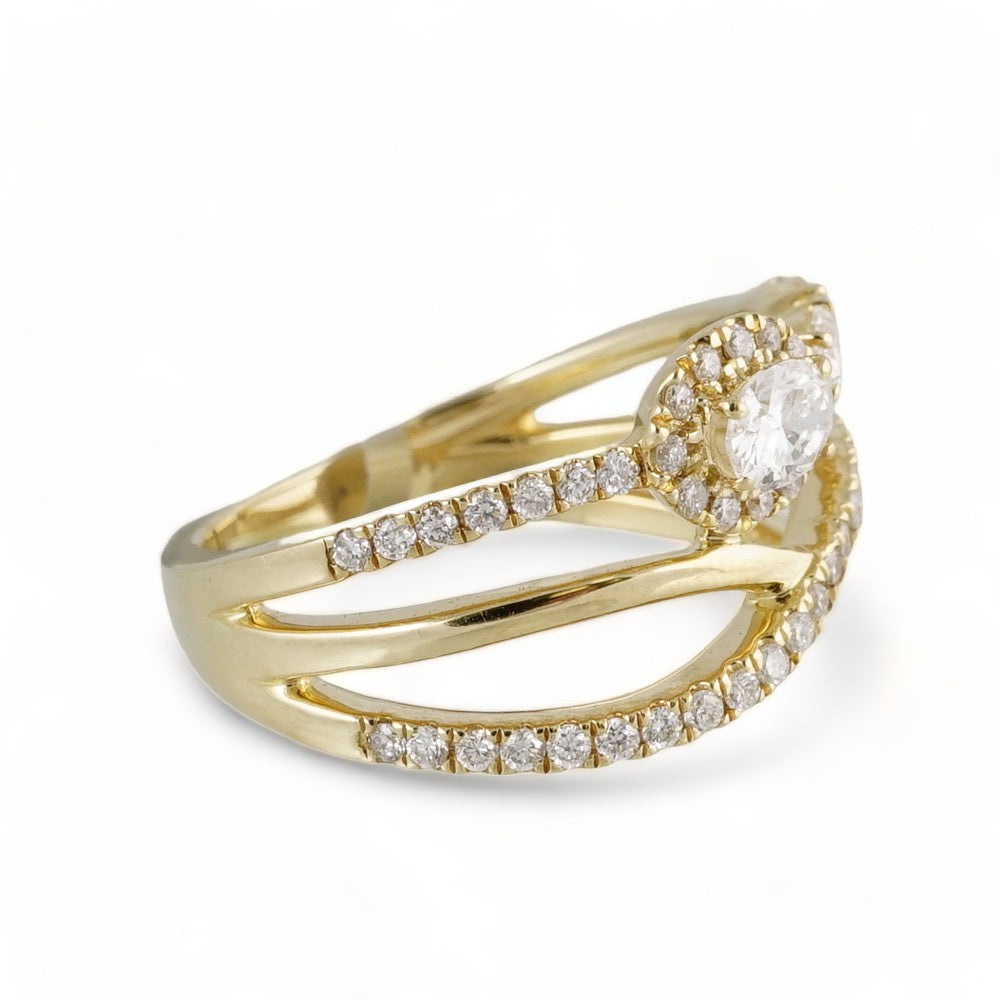 14k Gold Diamond Twisted Ring image 1