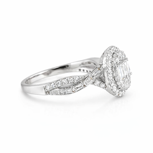 Anillo redondo de diamantes en oro blanco de 14 k