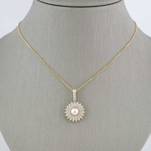14k Yellow Gold Diamond Round Pendant Chain image 0