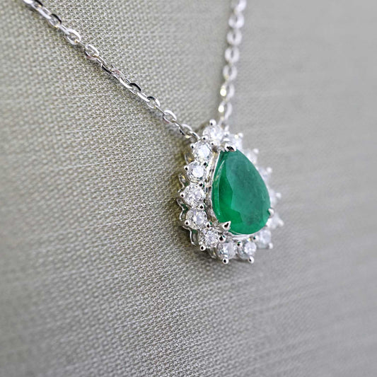 14k White Gold Diamond Green Almond Chain image 0