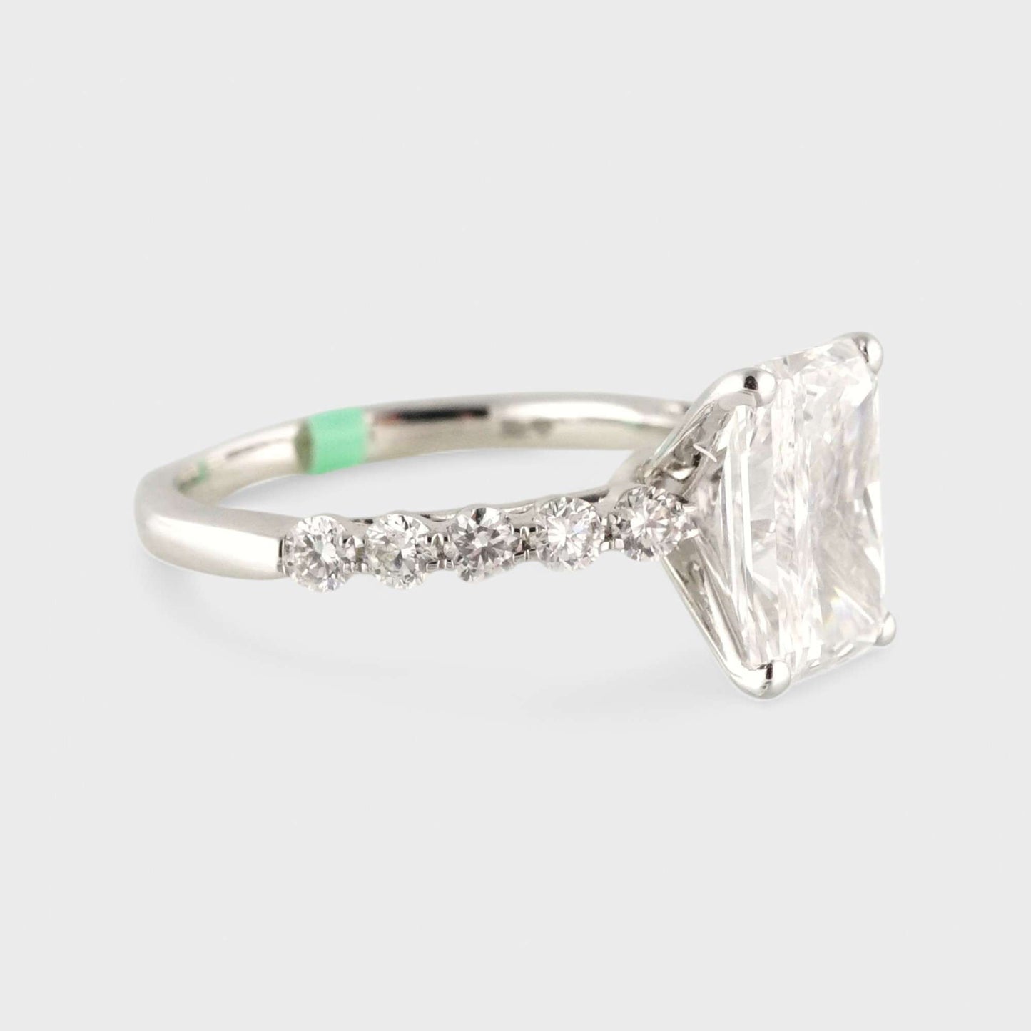 14K White Gold LAB Grown Diamond Ring image 2