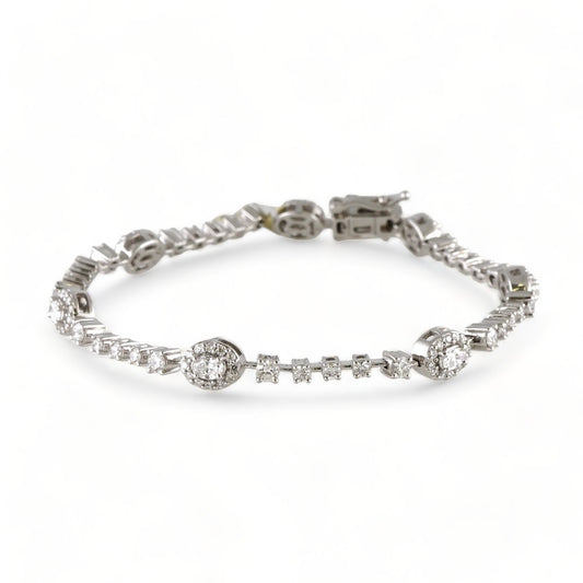 14k White Gold Diamond Oval Counts Bracelet image 0