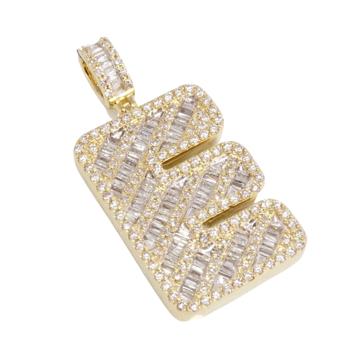 14k Gold Diamond Initial E Pendant image 1