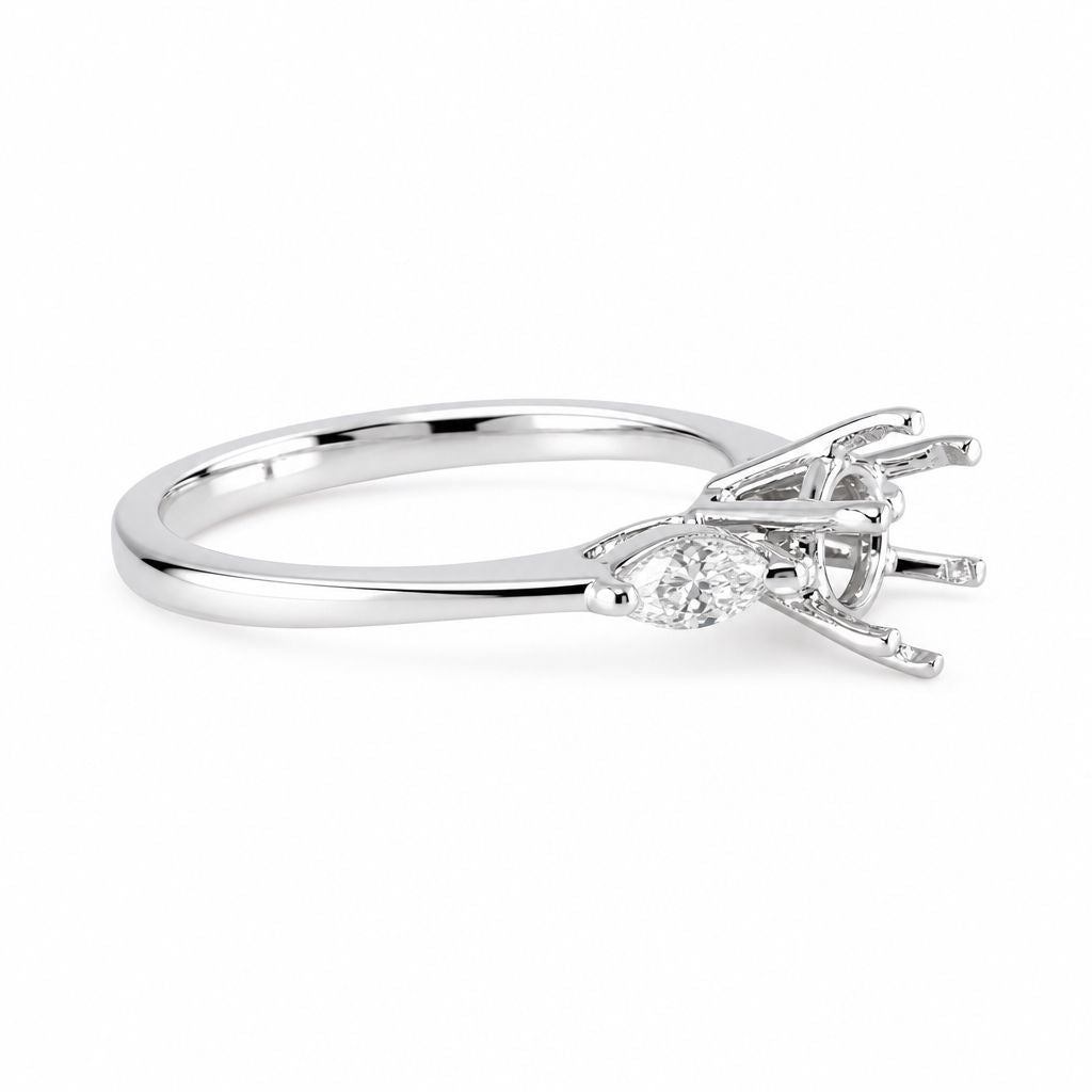 18k Engagement White Gold Ring