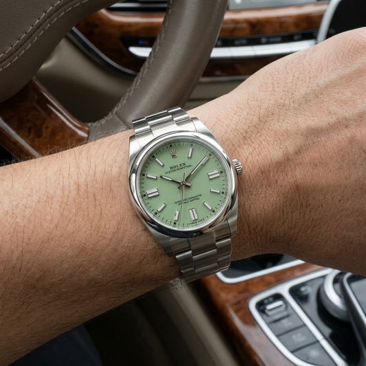 Rolex Oyster Perpetual Pistachio Dial 41mm 134300 w/card - Pre-Owned